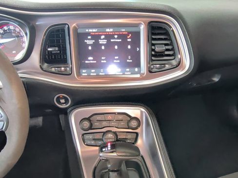 Used 2021 Dodge Challenger R/T Scat Pack RWD image 22