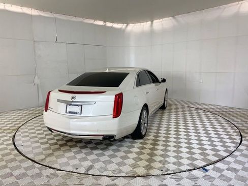 Used 2014 Cadillac XTS Premium w/ Driver Assist Package FWD image 17