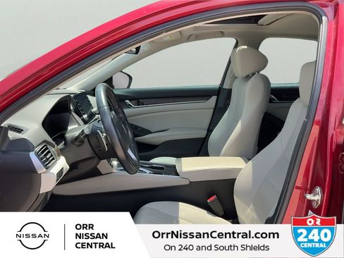 Used 2020 Honda Accord Touring image 17