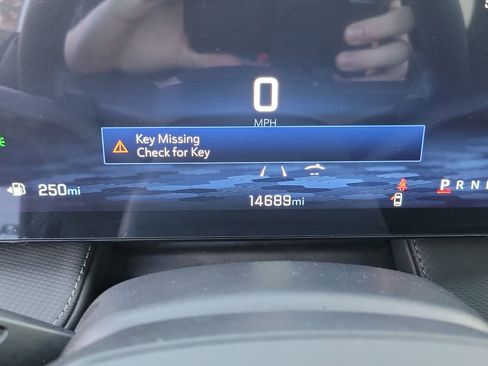 Used 2025 Chevrolet Equinox LT image 10