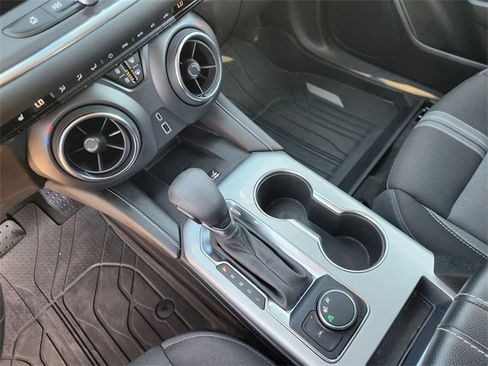 Used 2024 Chevrolet Blazer LT w/ Convenience Package image 19