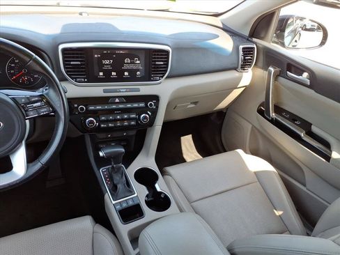 Used 2020 Kia Sportage EX AWD/4WD image 11