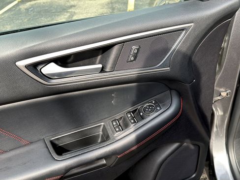 Used 2021 Ford Edge ST-Line AWD/4WD image 8