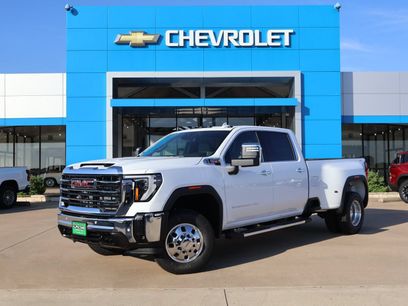 New 2026 GMC Sierra 3500 SLT w/ SLT Convenience Package