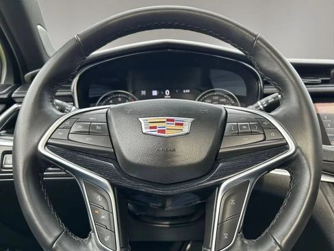Used 2024 Cadillac XT5 Premium Luxury w/ Technology Package AWD/4WD image 13