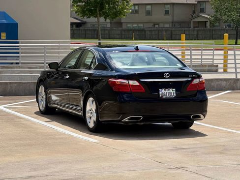 Used 2012 Lexus LS 460 w/ Luxury Value Edition RWD image 5