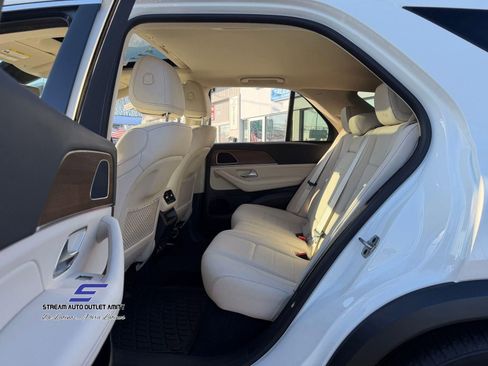 Used 2024 Mercedes-Benz GLE 350 4MATIC image 33