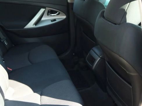 Used 2011 Toyota Camry SE w/ SE Extra-Value Pkg #1 image 35