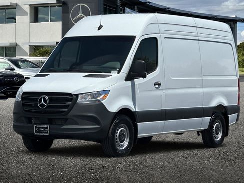 New 2025 Mercedes-Benz Sprinter 2500 image 8