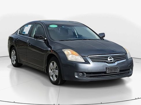 Used 2008 Nissan Altima 2.5 S w/ Convenience Pkg image 3