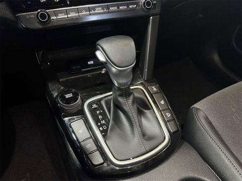 Used 2025 Kia Seltos S image 28