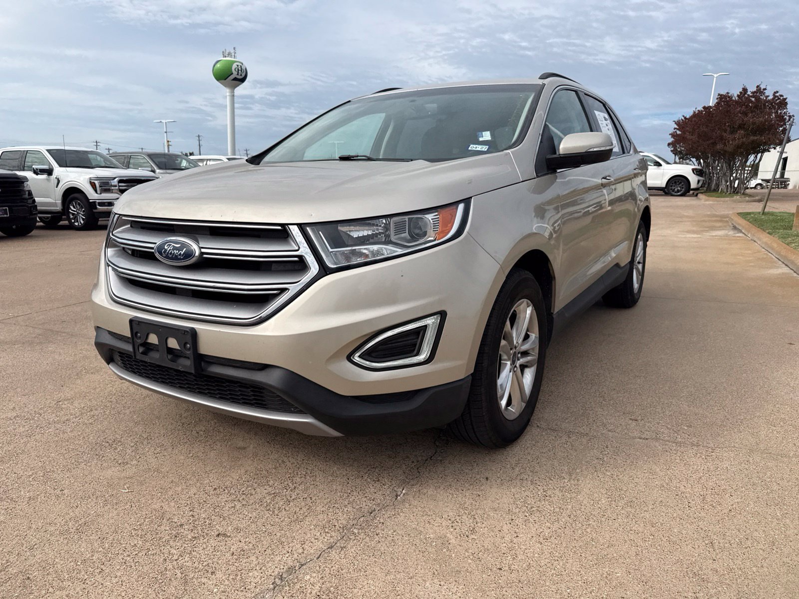 Used 2018 Ford Edge SEL w/ Equipment Group 201A AWD/4WD image 3