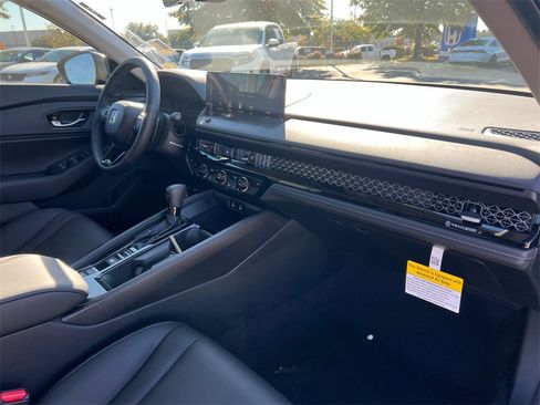 New 2025 Honda Accord EX-L image 40