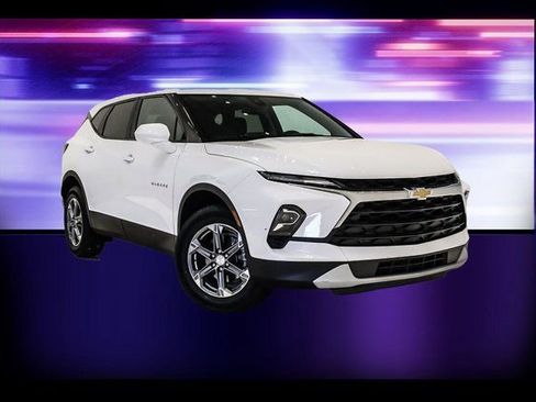 Used 2023 Chevrolet Blazer LT image 34