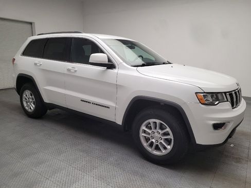 Used 2019 Jeep Grand Cherokee Laredo RWD image 11