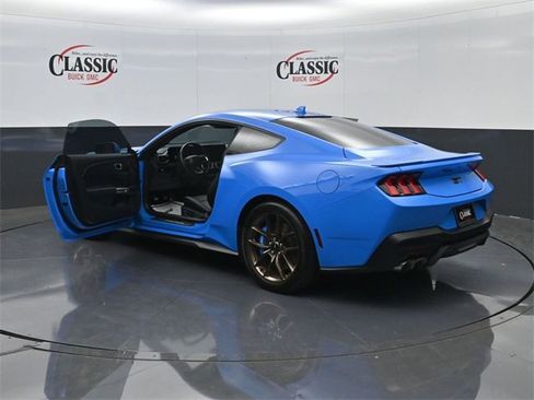 Used 2024 Ford Mustang GT Premium image 32