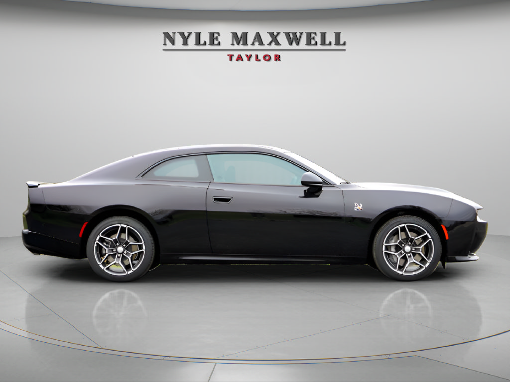Used 2026 Dodge Charger Scat Pack AWD/4WD image 5
