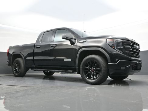 Used 2023 GMC Sierra 1500 Elevation w/ LPO, Elevation Black Package image 37