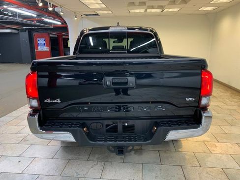 Used 2021 Toyota Tacoma SR5 image 6