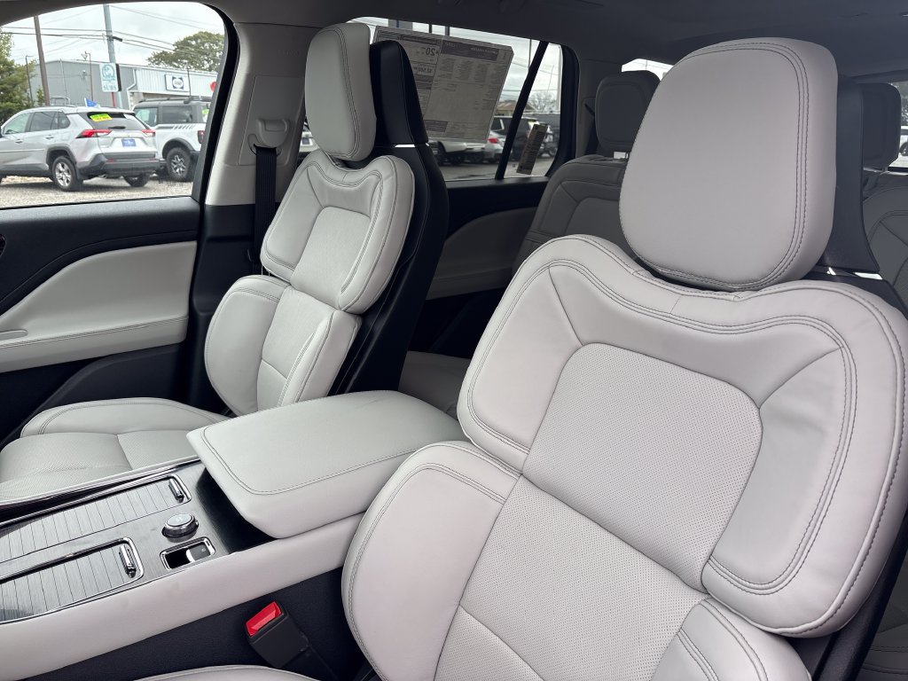 New 2026 Lincoln Aviator Reserve AWD/4WD image 21