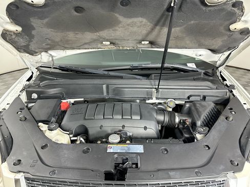 Used 2012 GMC Acadia SLE image 35