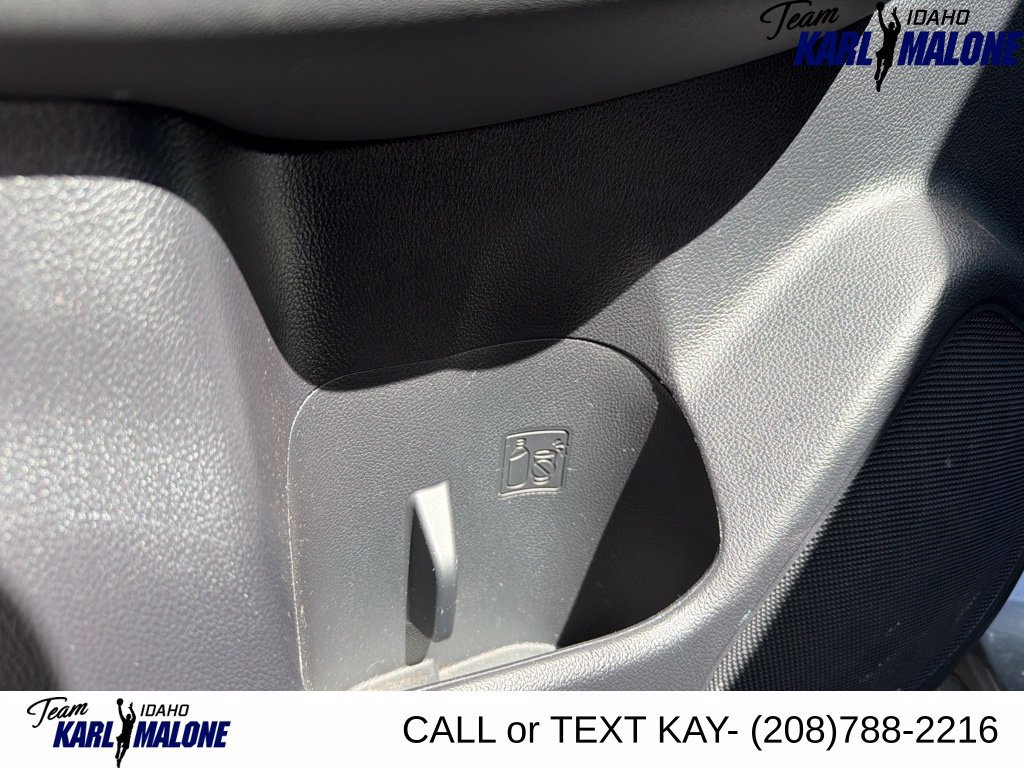 Used 2018 Subaru Outback 2.5i Premium AWD/4WD image 12