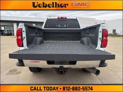 Used 2019 Chevrolet Silverado 2500 LTZ w/ Duramax Plus Package AWD/4WD image 10