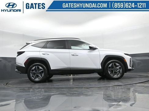 New 2026 Hyundai Tucson SEL w/ Tow & Go Package AWD/4WD image 33