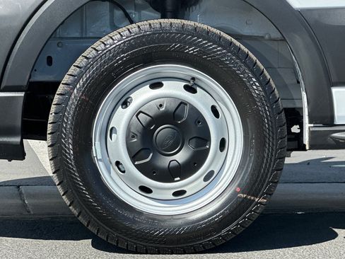 New 2026 Ford Transit 150 148 Medium Roof image 24