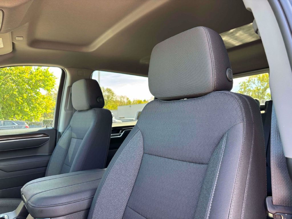 New 2026 Chevrolet Silverado 1500 RST w/ All Star Edition Plus AWD/4WD image 5