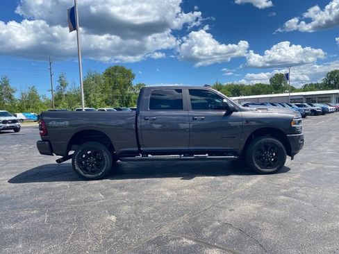 Used 2021 RAM 2500 Big Horn w/ Level 2 Equipment Group AWD/4WD image 13
