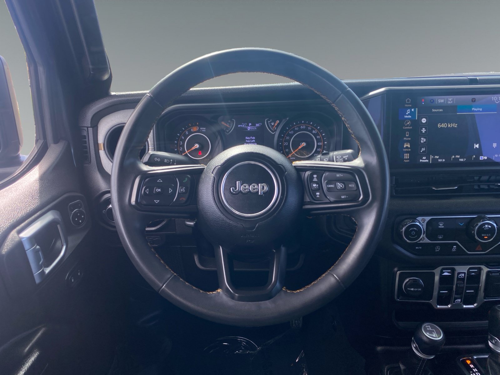 Used 2024 Jeep Wrangler Unlimited Sport AWD/4WD image 12