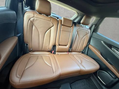Used 2023 Lincoln Nautilus Reserve FWD image 22