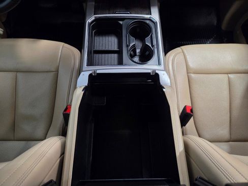 Used 2021 Ford F250 Lariat w/ Lariat Value Package image 85