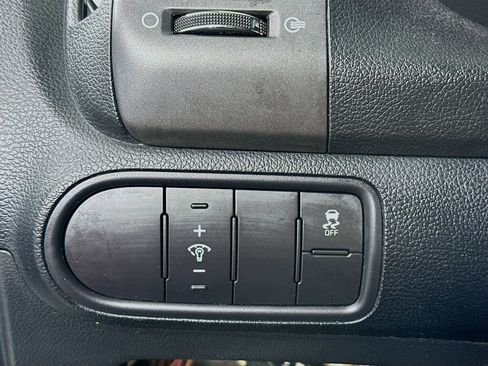 Used 2018 Kia Forte LX w/ LX Popular Plus Package FWD image 10