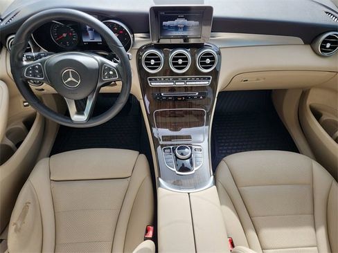 Used 2019 Mercedes-Benz GLC 300 GLC 300 image 20