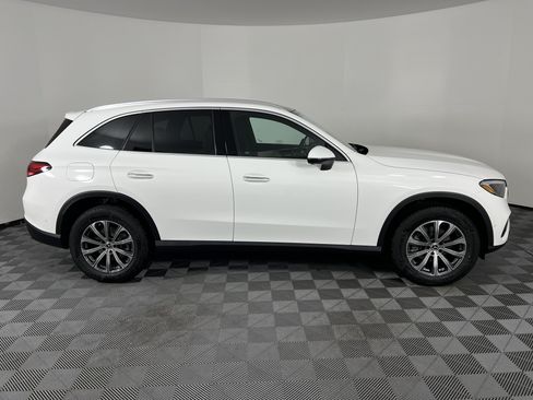 Used 2026 Mercedes-Benz GLC 300 4MATIC image 14