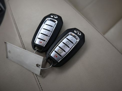 Used 2021 INFINITI QX50 Sensory w/ Cargo Package image 11