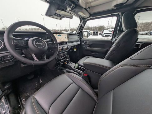 New 2026 Jeep Gladiator Sport image 2