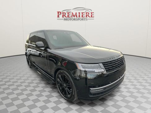 Used 2025 Land Rover Range Rover Long Wheelbase Autobiography AWD/4WD image 10