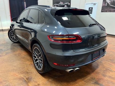 Used 2018 Porsche Macan S image 2