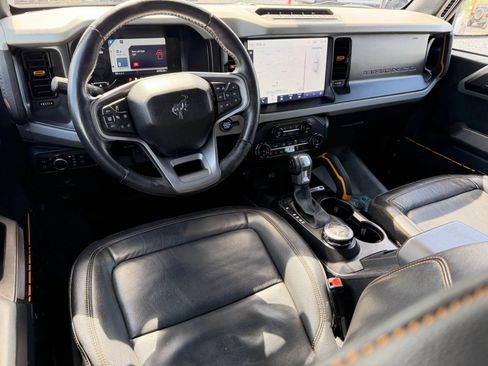 Used 2022 Ford Bronco Badlands AWD/4WD image 9