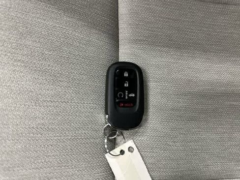 Certified 2025 Honda Accord LX image 31