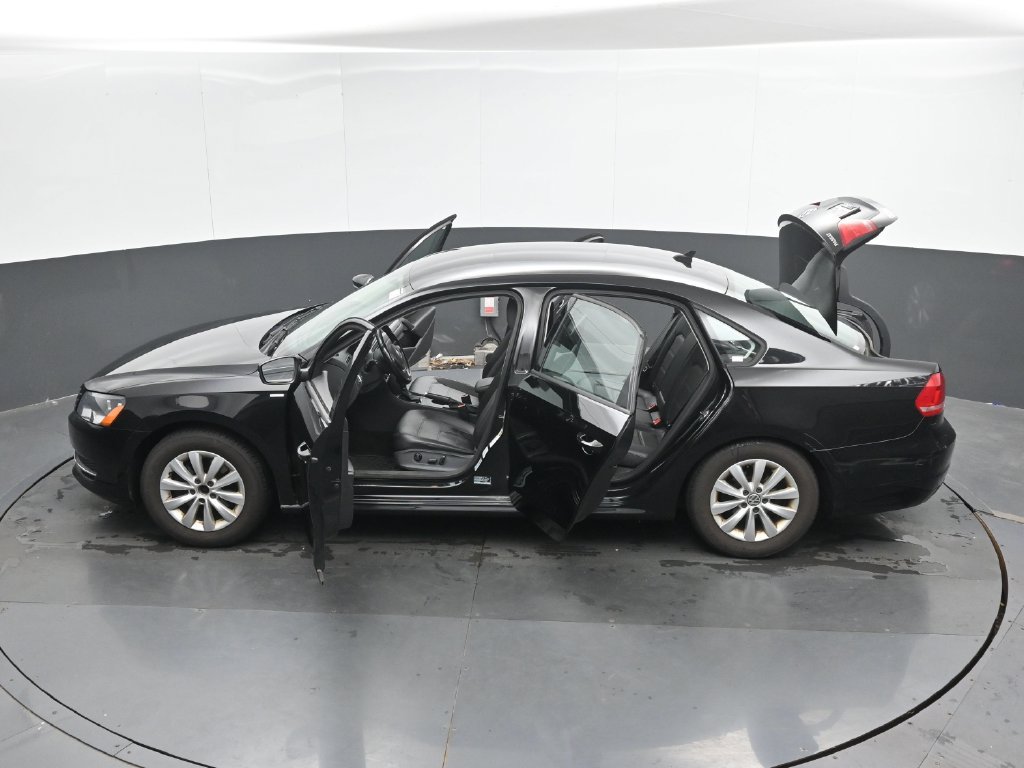 Used 2015 Volkswagen Passat 1.8T Wolfsburg Edition FWD image 48