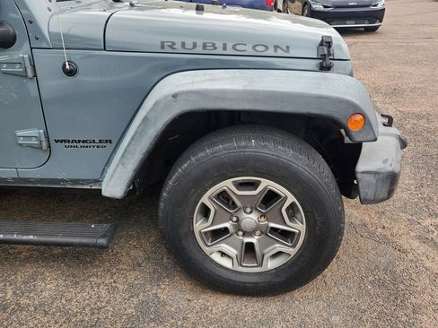Used 2014 Jeep Wrangler Unlimited Rubicon w/ Max Tow Package AWD/4WD image 14