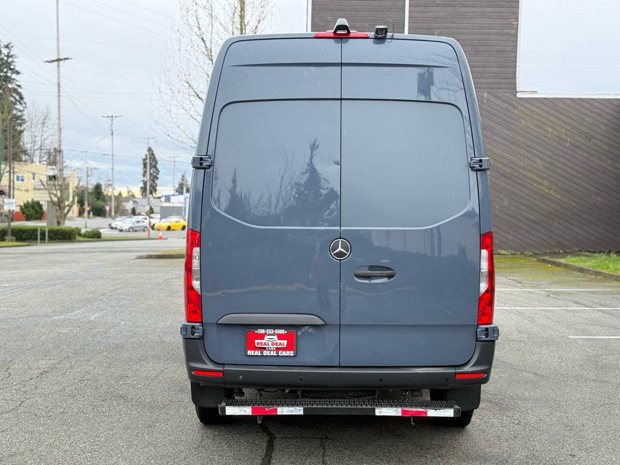 Used 2019 Mercedes-Benz Sprinter 144 image 5