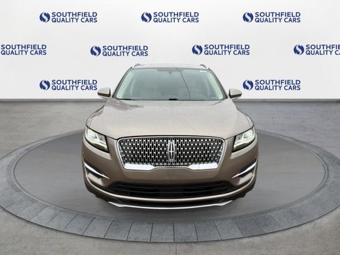 Used 2019 Lincoln MKC Premiere image 9