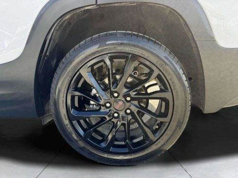 Used 2023 GMC Terrain SLE w/ Driver Convenience Package FWD image 55