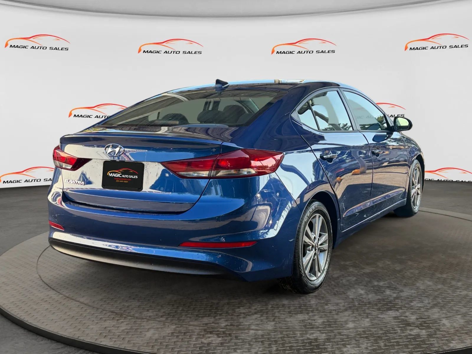 Used 2017 Hyundai Elantra Value Edition FWD image 10