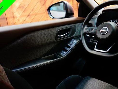 Certified 2023 Nissan Rogue SV AWD/4WD image 33